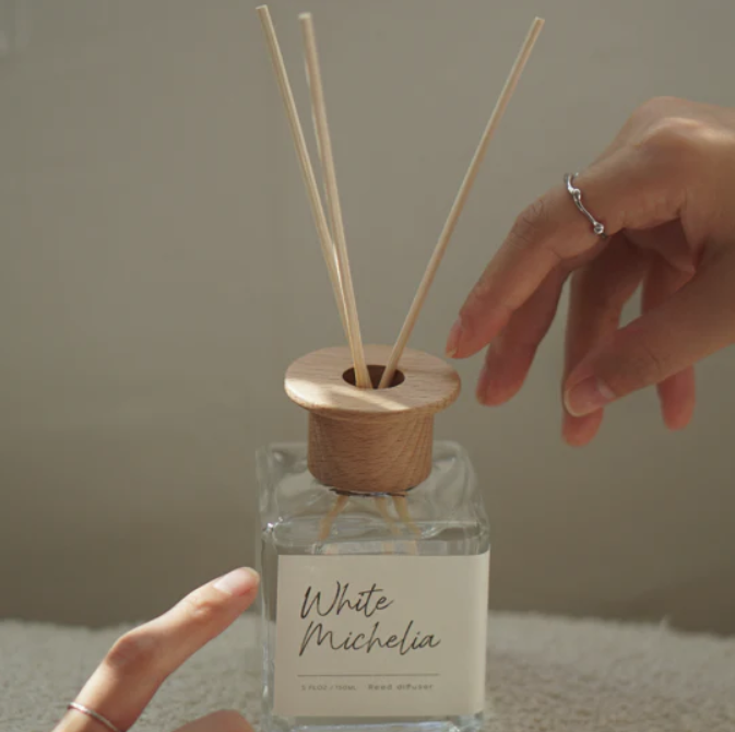 原木藤枝香薰 - 白蘭花